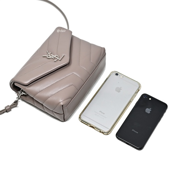 Saint Laurent Monogram Loulou Toy Leather Bag - Picture 4 of 8